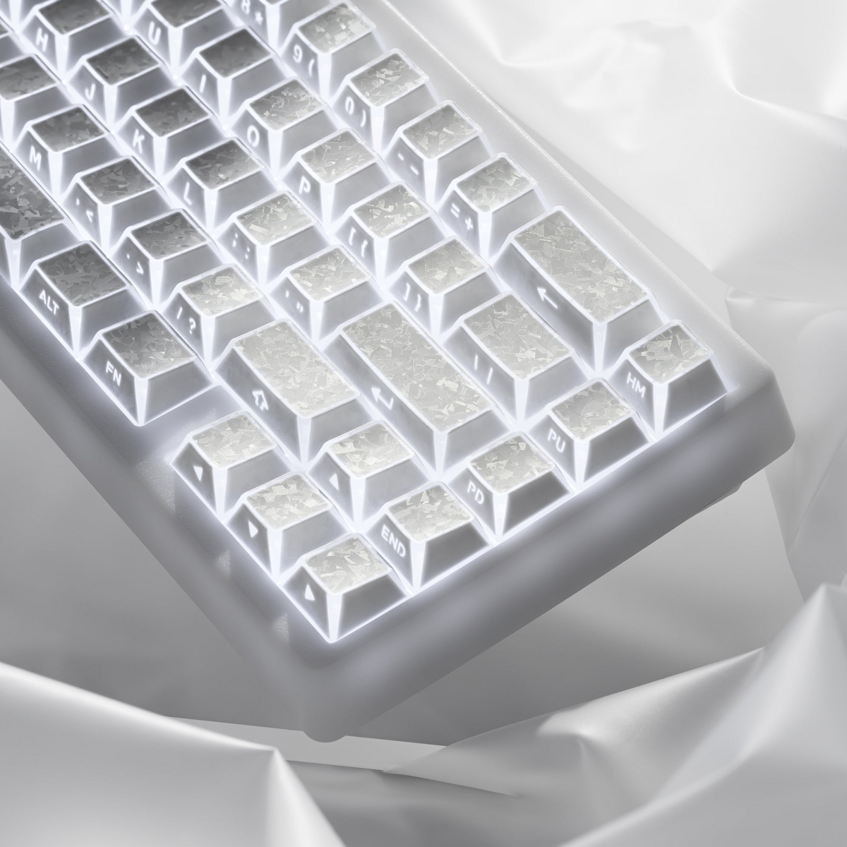 キーボード BOXXX KEYCAP THINK_SMOKY PRISM Refraction Shine-Through Keycap Set | XVX Keyboard – XVX