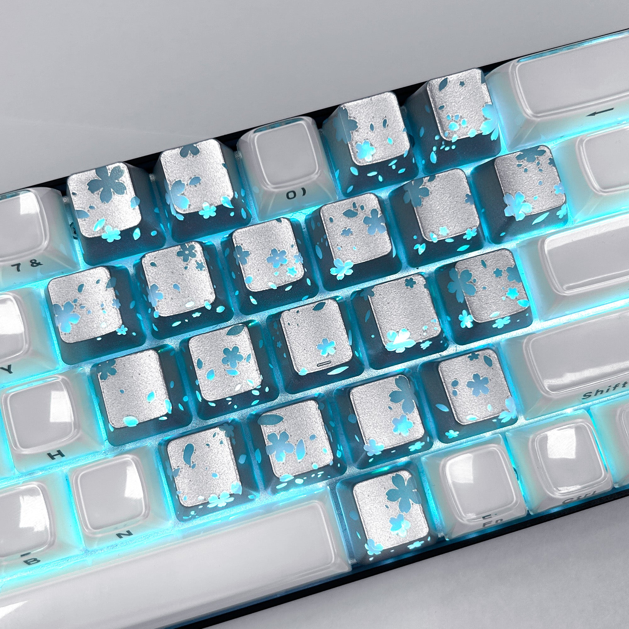 XVX FlutterBloom Heart Layout 21-Key IMD-Tech Keycap Set XVX Keyboard Channel