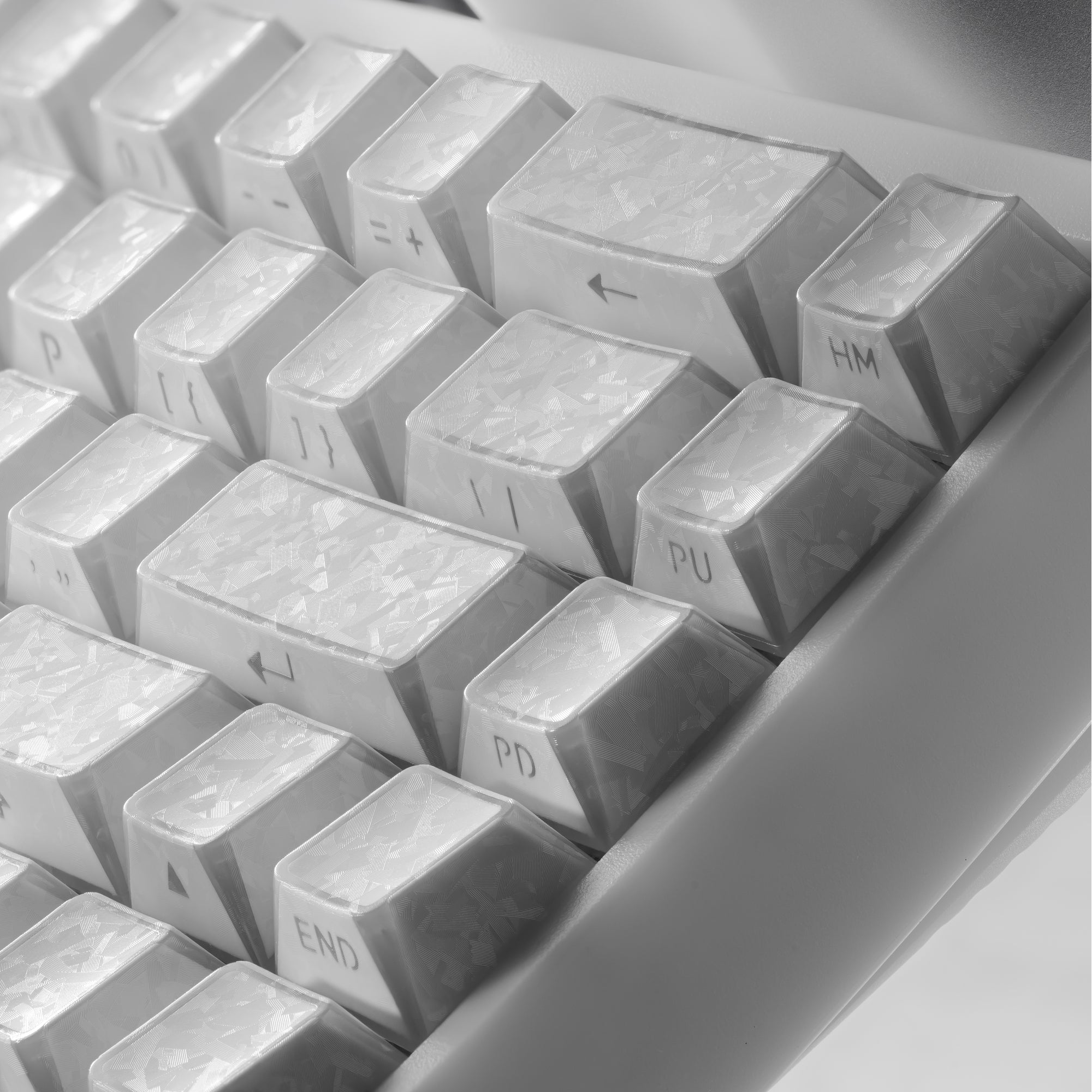 PRISM Refraction Shine-Through Keycap Set | XVX Keyboard – XVX