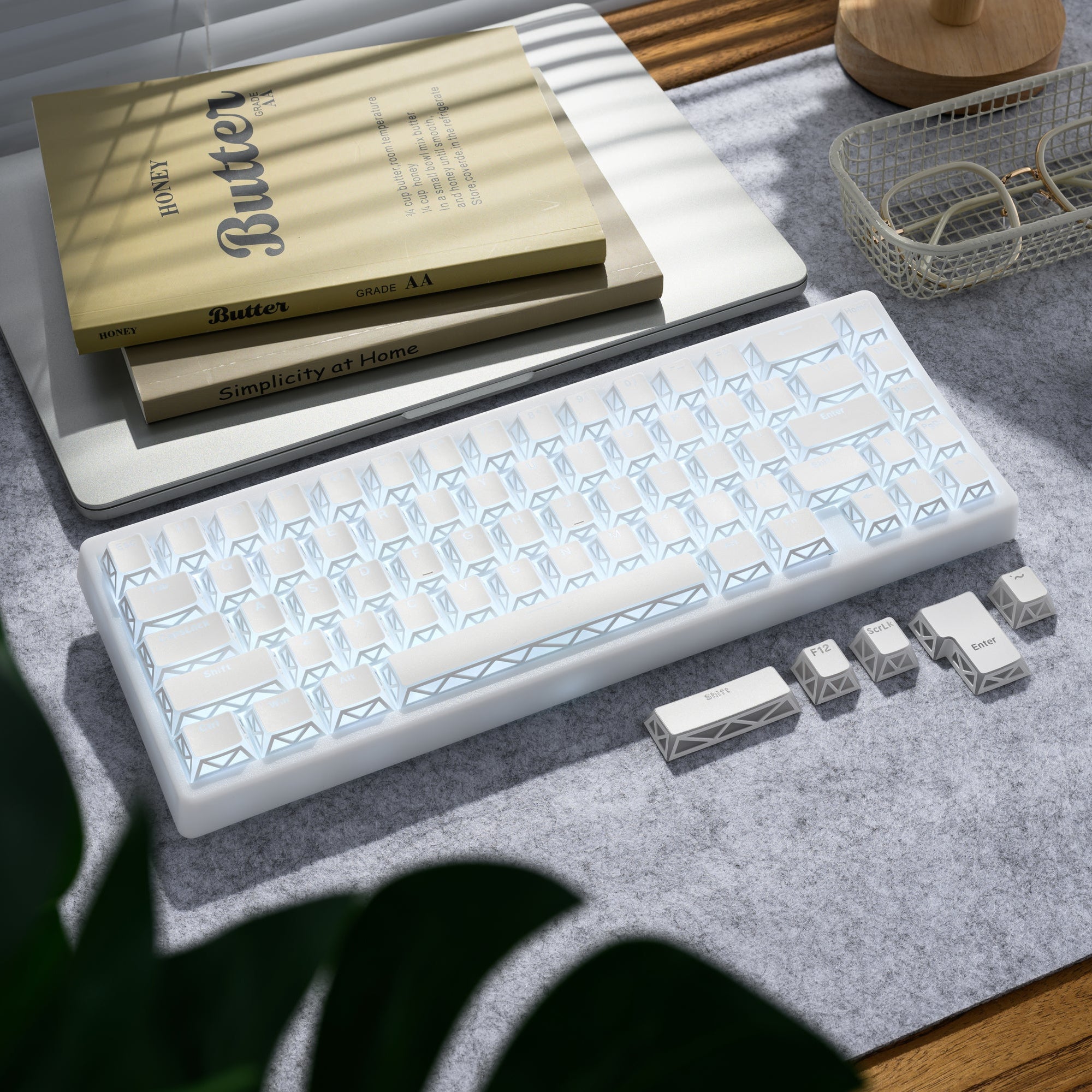 PRISM Refraction Shine-Through Keycap Set | XVX Keyboard – XVX